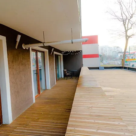 Transylvanian Apt. W/ Lrg. Terrace And Parking - Karpatenhaus Braşov Extérieur photo